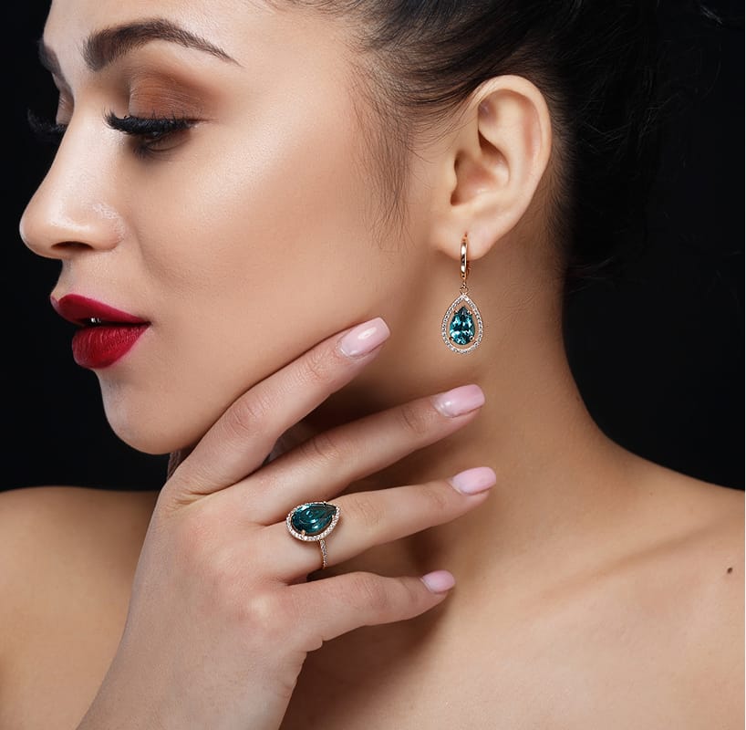 Radiant Adornments: Adding Glamour to Your Ensemble